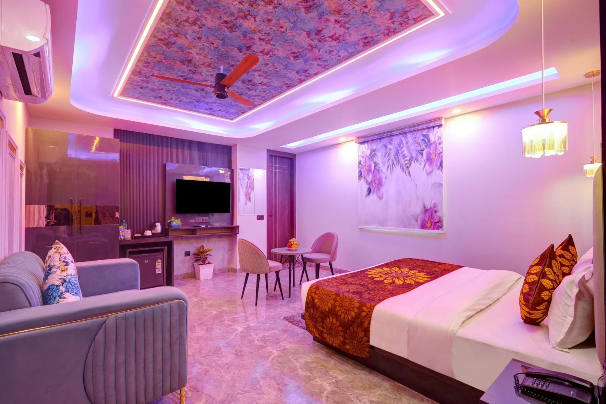 Hotel Armani Suites By Smart Group Yeni Delhi Dış mekan fotoğraf