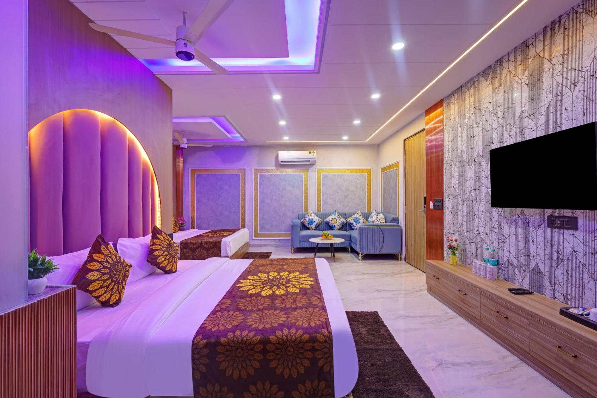 Hotel Armani Suites By Smart Group Yeni Delhi Dış mekan fotoğraf